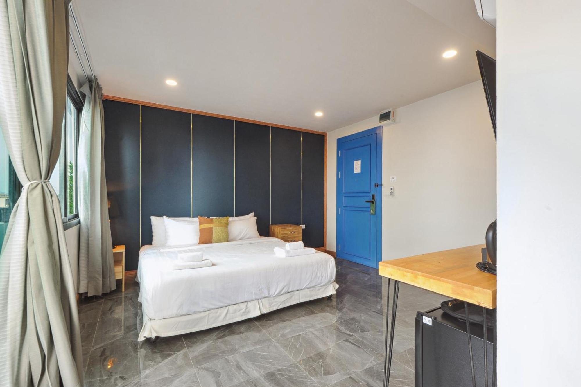 Ployburi Boutique Hotel Chanthaburi Ngoại thất bức ảnh