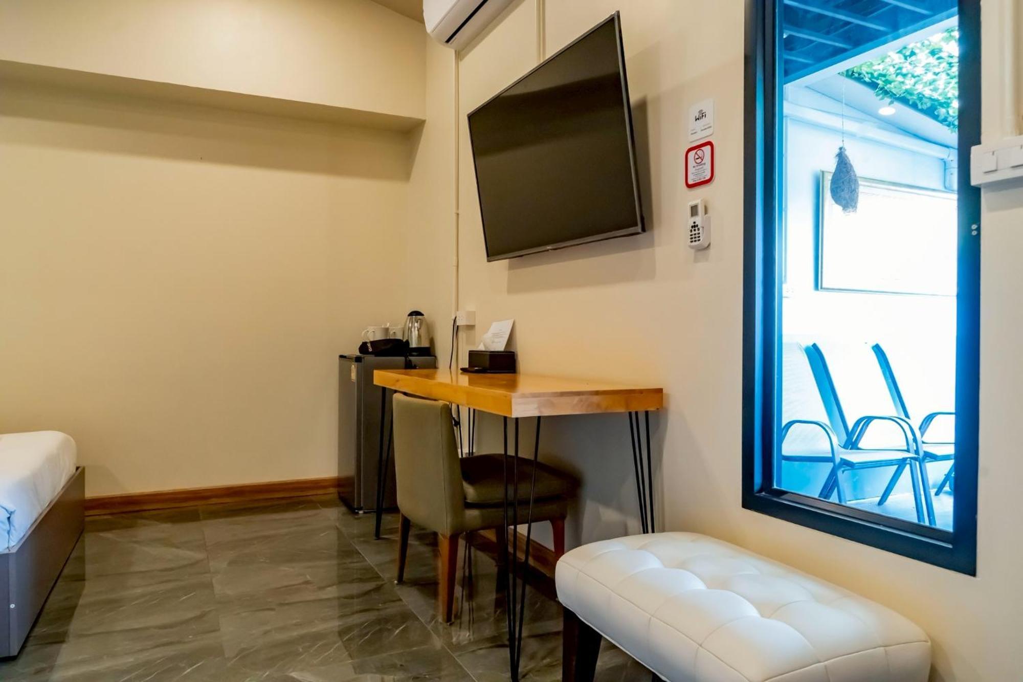 Ployburi Boutique Hotel Chanthaburi Ngoại thất bức ảnh