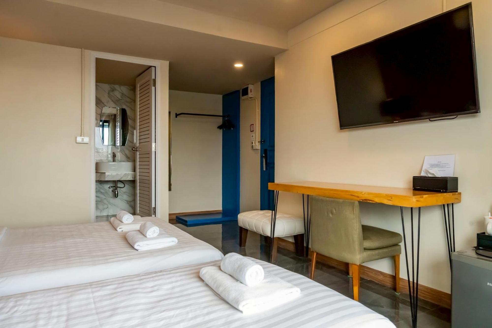 Ployburi Boutique Hotel Chanthaburi Ngoại thất bức ảnh