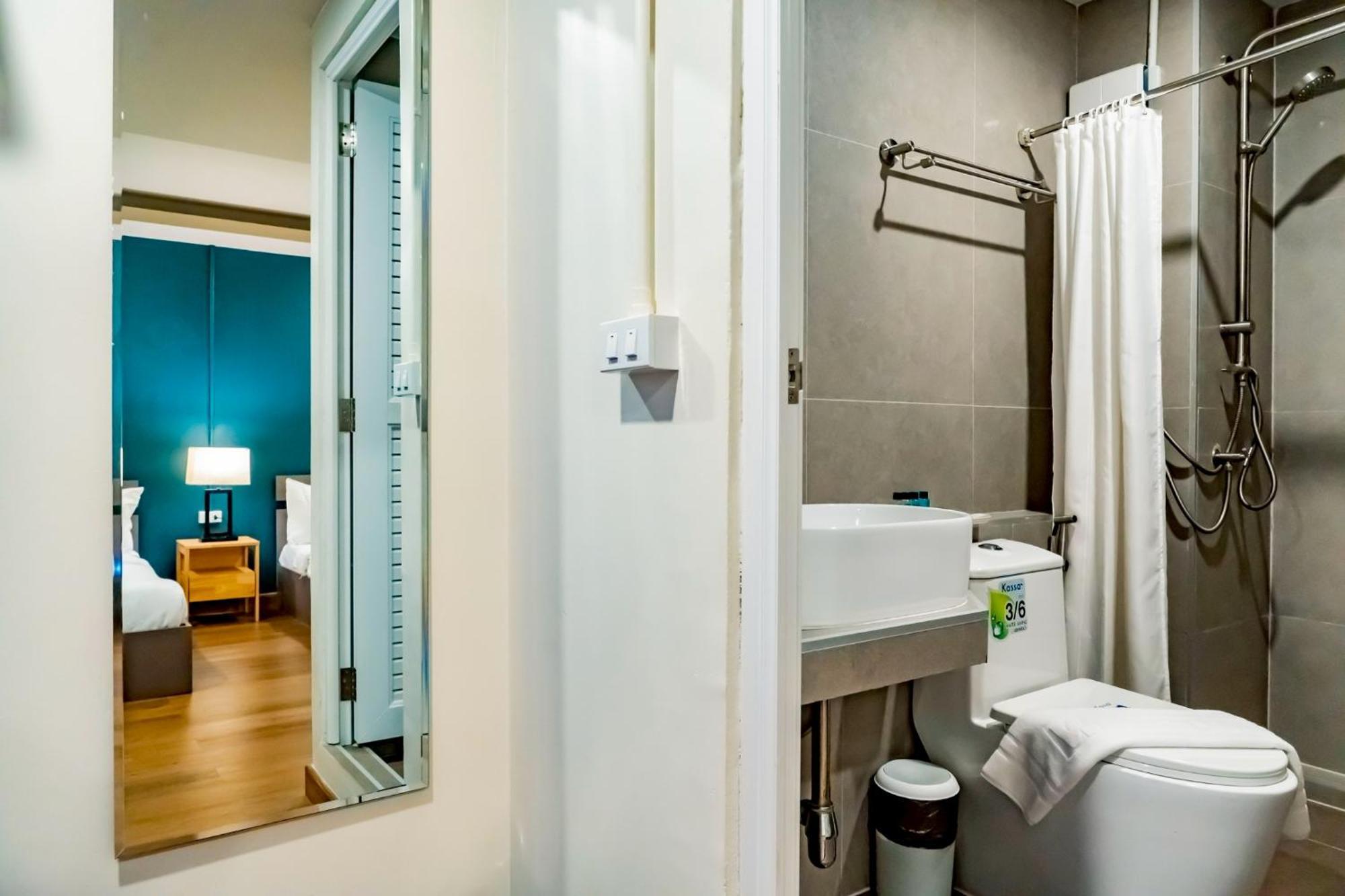 Ployburi Boutique Hotel Chanthaburi Ngoại thất bức ảnh